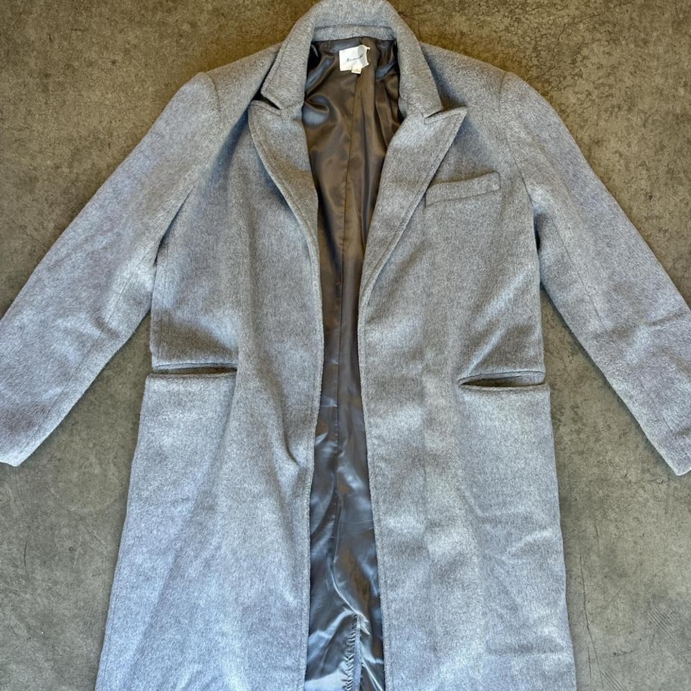 Long coat - Picture 2 of 5